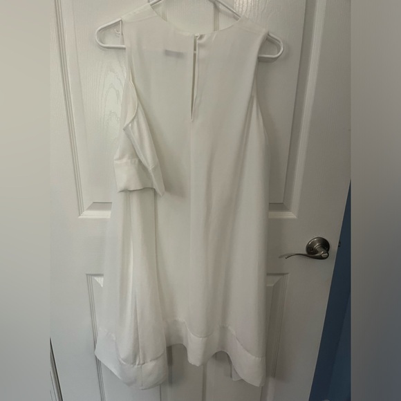 YuLinGe size 14 white colder shoulder swing dress - Picture 3 of 8